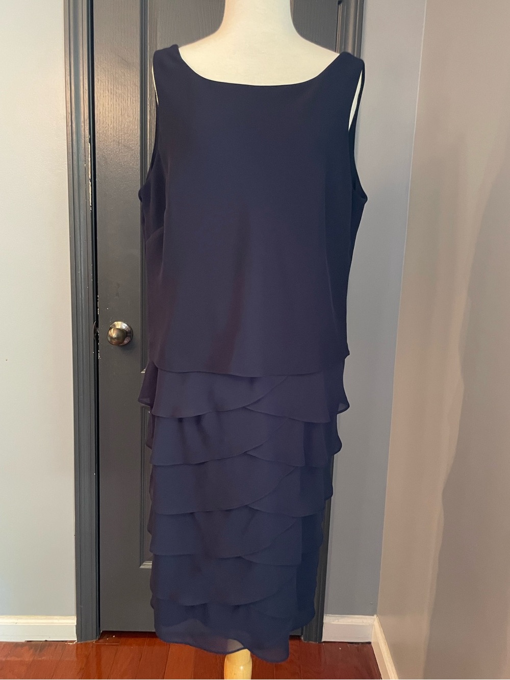 Evan Picone Sleeveless Navy Cowl Back Tiered Ruffle Midi Dress